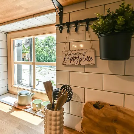 Medanni - Boutique House In Nature With Pool