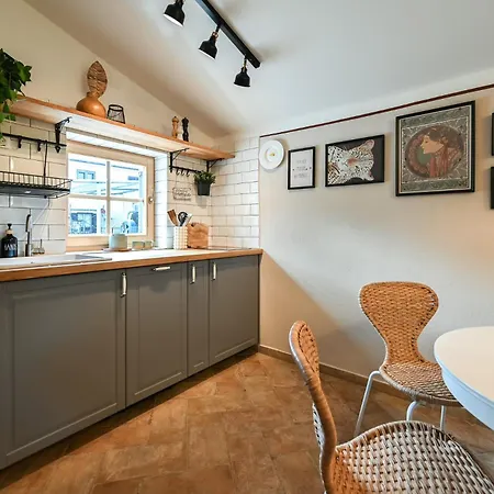 Apartma Medanni - Boutique House In Nature With Pool *