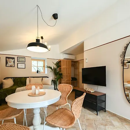 Medanni - Boutique House In Nature With Pool Apartma Izola