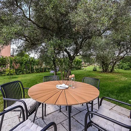 Medanni - Boutique House In Nature With Pool Apartma *