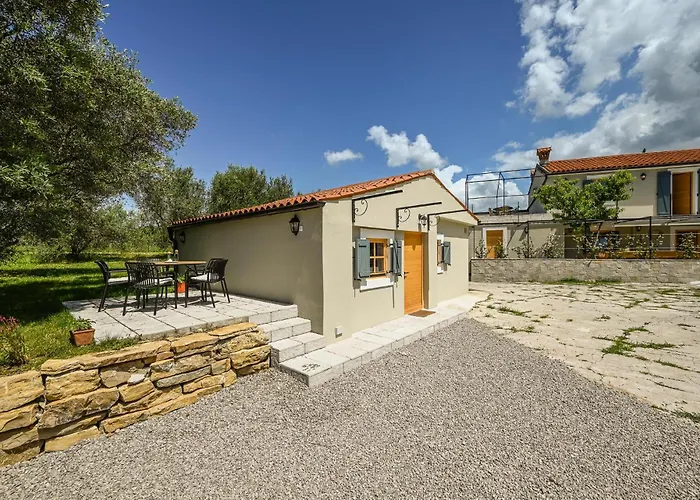 Medanni - Boutique House In Nature With Pool Lägenhet